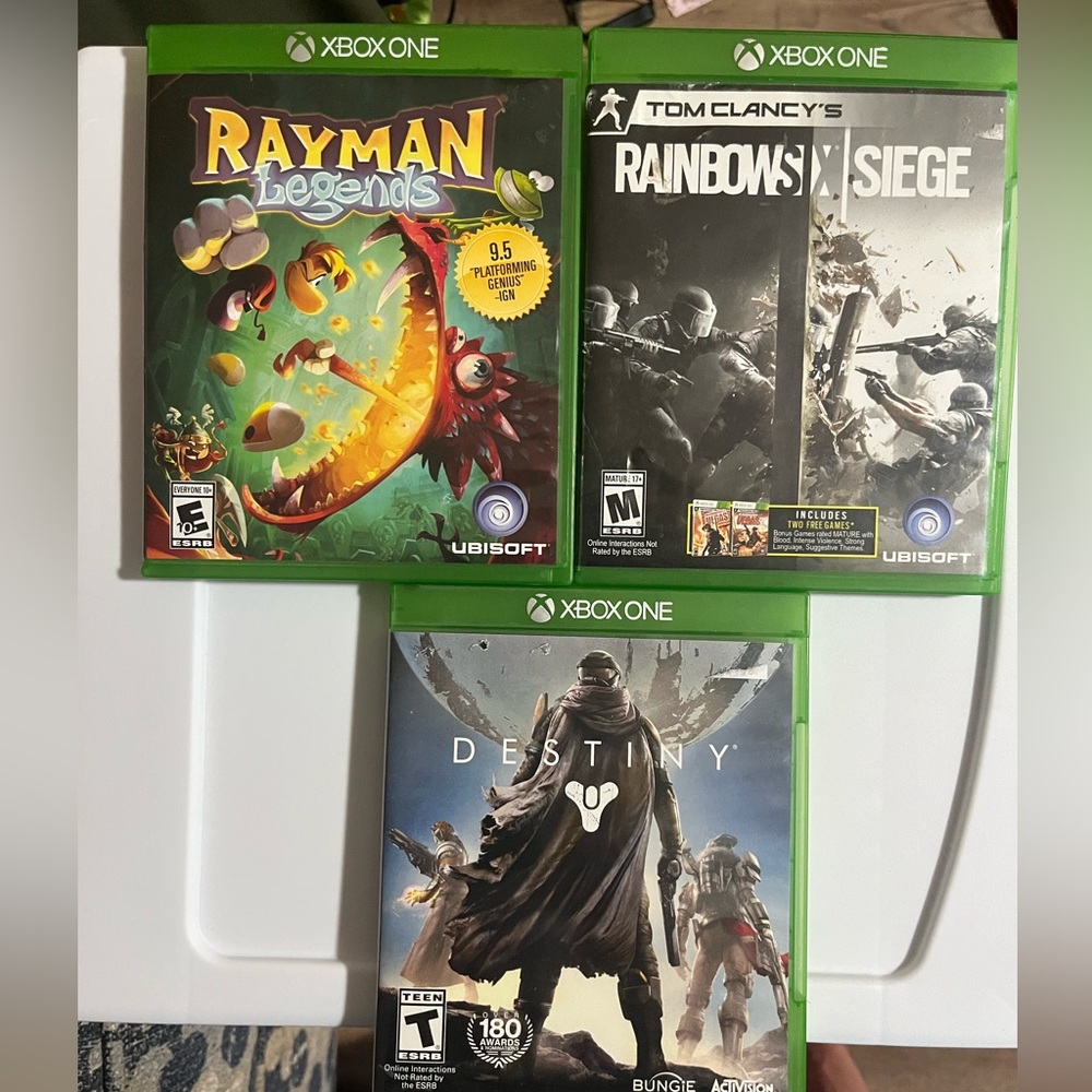 Xbox One Pre-owned Games Lot of 3 Rayman Legend- Destiny- Rainbows Siege